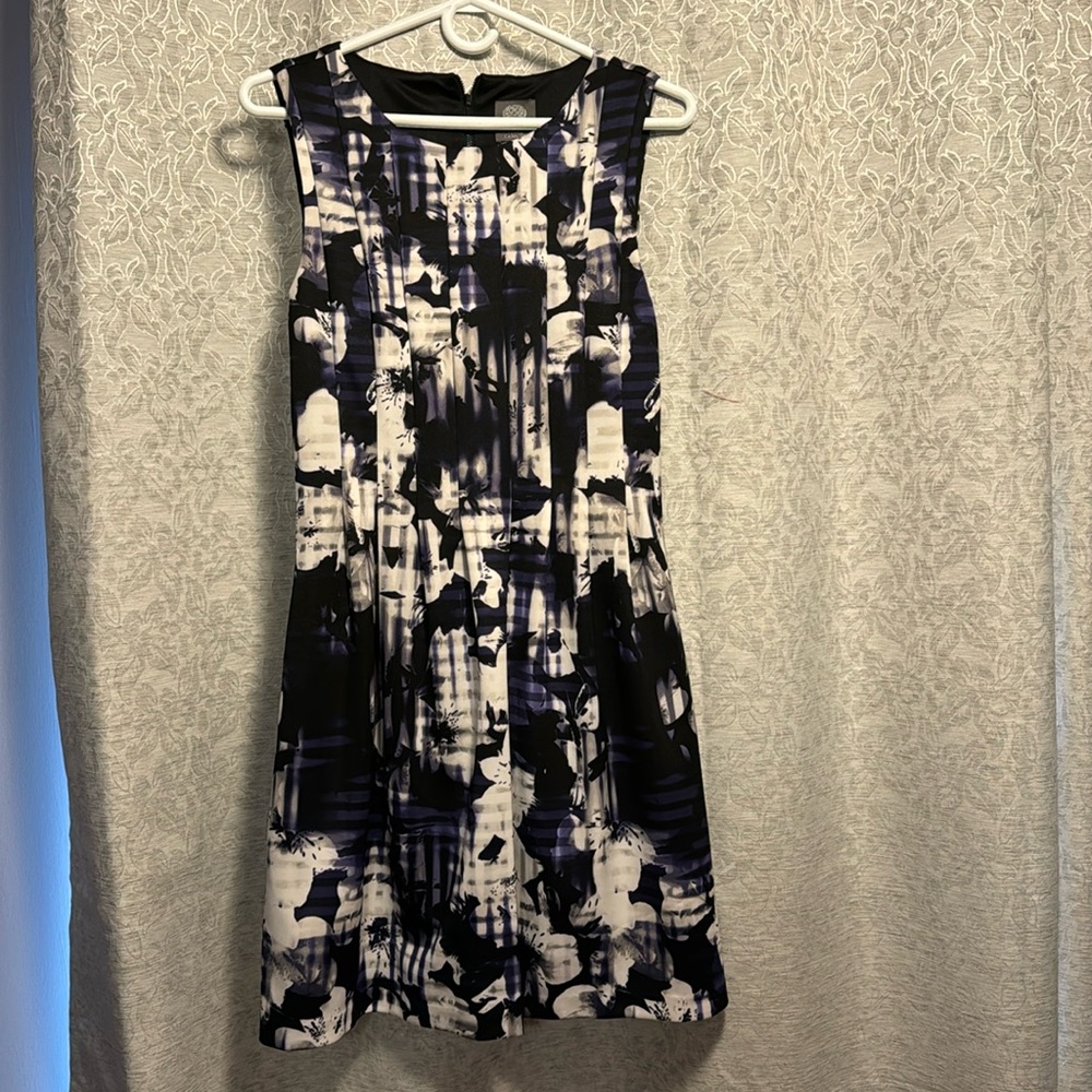 Vince Camuto sleeveless dress